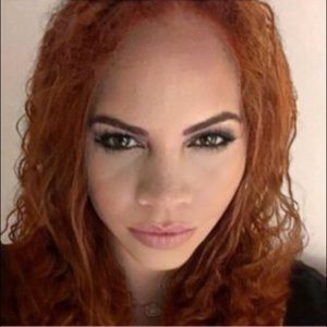 Meet your Posher, Danica